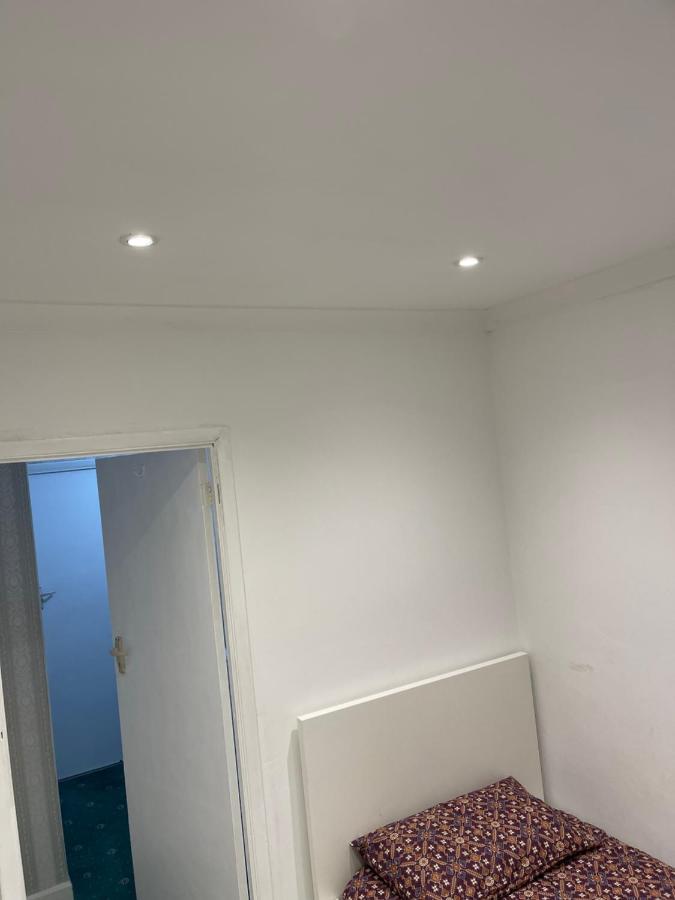Single Room Canvey Island Exteriér fotografie